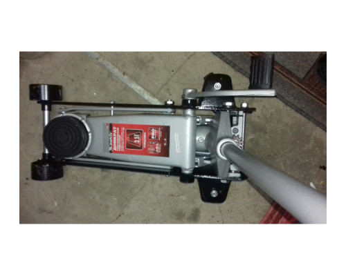 Гидравлический подкатной домкрат с педалью MATRIX MASTER 51045