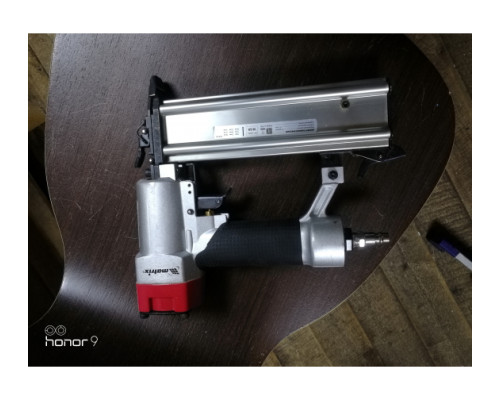 Пневматический нейлер для гвоздей MATRIX 57410