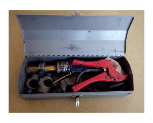 Ящик металлический для инструмента (410х154х95 мм) MATRIX 906035