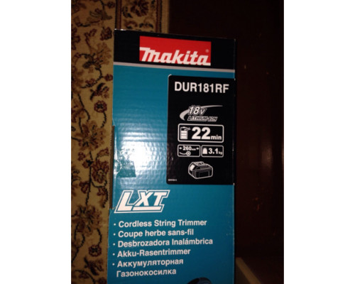 Аккумуляторная коса Makita DUR181RF