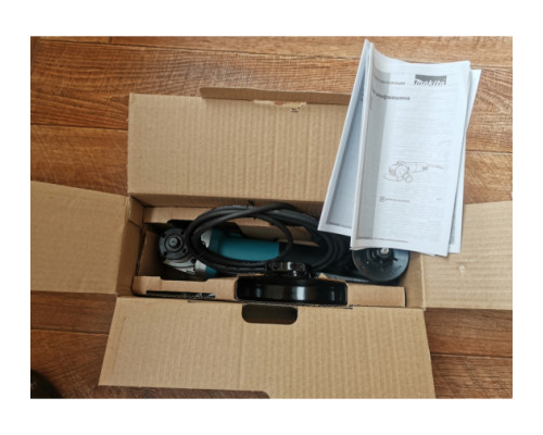 Болгарка (УШМ) Makita 9558 HN