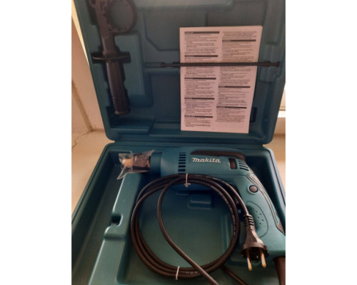 Ударная дрель Makita HP1640K Ударная дрель Makita HP1640K