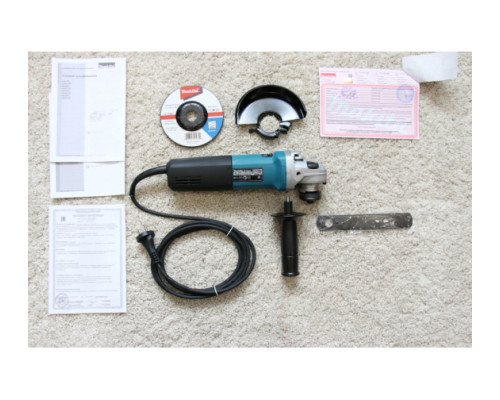 Угловая шлифовальная машина Makita 9565CVR