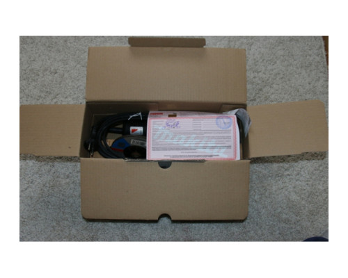 Угловая шлифовальная машина Makita 9565CVR