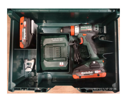 Аккумуляторная дрель-шуруповерт Metabo BS 18 L BL Q 602327800 Аккумуляторная дрель-шуруповерт Metabo BS 18 L BL Q 602327800