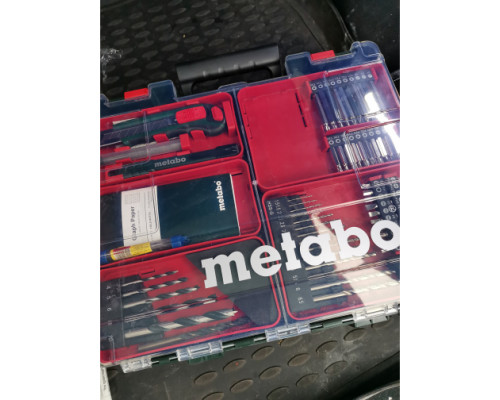 Аккумуляторный винтоверт Metabo PowerMaxx BS Basic Set 600080880 Аккумуляторный винтоверт Metabo PowerMaxx BS Basic Set 600080880