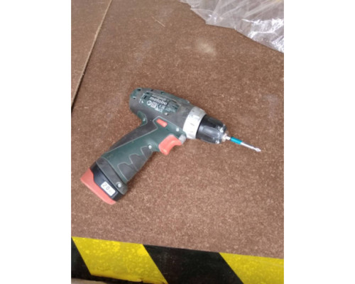Аккумуляторный винтоверт Metabo PowerMaxx BS Basic 600080500 Аккумуляторный винтоверт Metabo PowerMaxx BS Basic 600080500