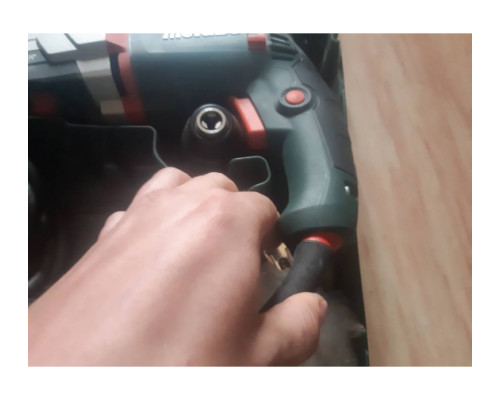 Перфоратор Metabo KHE 2660 Quick + патрон 600663500 Перфоратор Metabo KHE 2660 Quick + патрон 600663500