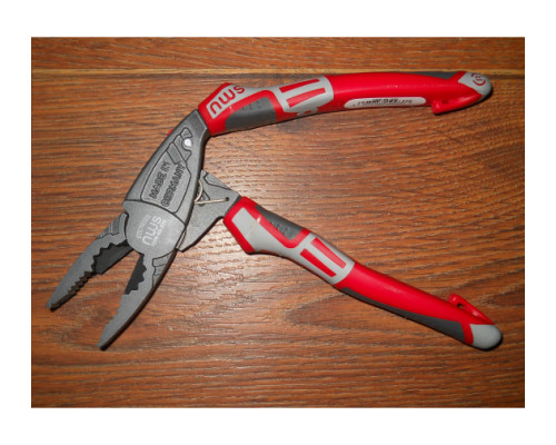 Изогнутые комбинированные пассатижи 200мм NWS CombiErgo 1096-69-200