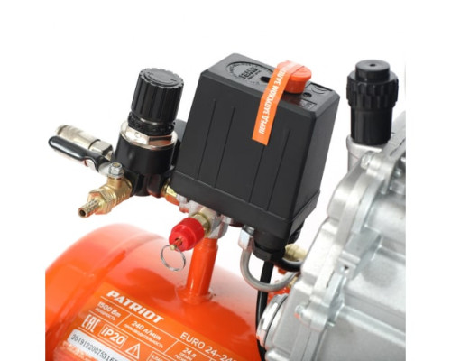 Компрессор PATRIOT EURO 24/240 525306365 Компрессор PATRIOT EURO 24/240 525306365