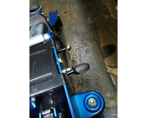 Гидравлический подкатной домкрат с фиксатором 2.5 т STELS SAFETY PIN 51132