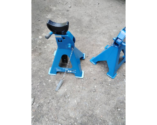 Регулируемые подставки под автомобиль 3 т STELS 51627