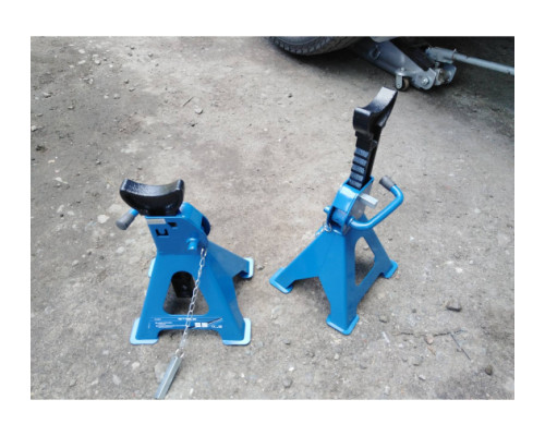 Регулируемые подставки под автомобиль 3 т STELS 51627