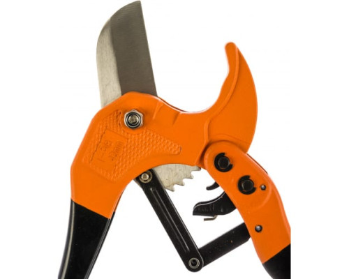 Труборез для пластиковых труб Truper COT-PVC 12860