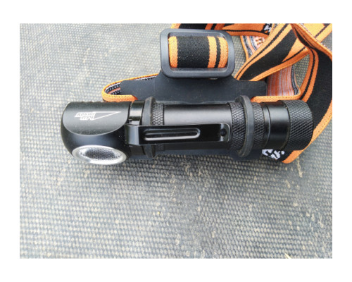 Фонарь ЯРКИЙ ЛУЧ LH-500 ACCU ENOT налобный/ручной XP-G3 500 лм, аккум. YLP 18650 2600mAh с встр. ЗУ 4606400105916 Фонарь ЯРКИЙ ЛУЧ LH-500 ACCU ENOT налобный/ручной XP-G3 500 лм, аккум. YLP 18650 2600mAh с встр. ЗУ 4606400105916