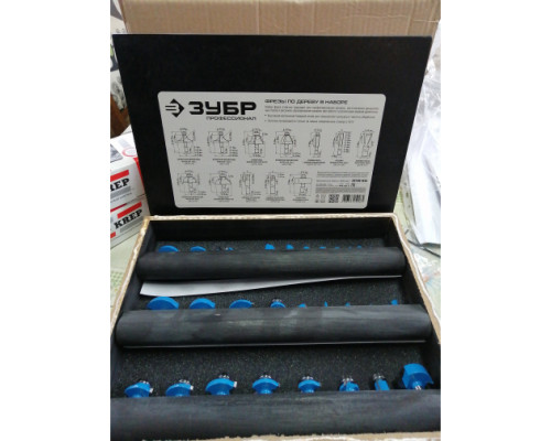 Набор фрез по дереву (30 шт; хвостовик 8 мм) Зубр 28796-H30