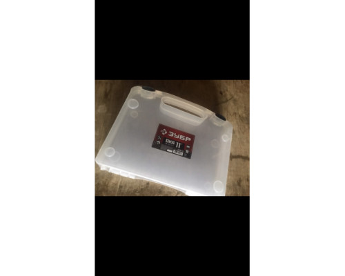 Пластиковый кейс-органайзер ЗУБР ОКА-11 38102-11