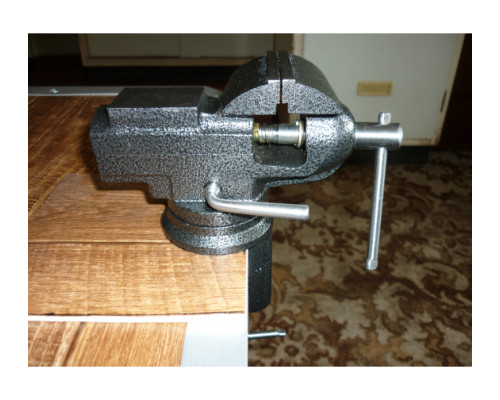 Поворотные тиски-мини с наковальней (для точных работ, 60 мм) Зубр МАСТЕР 32485