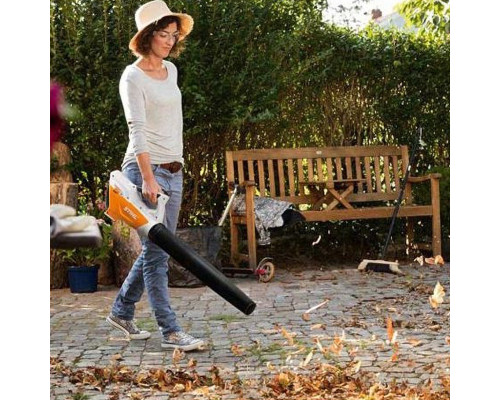 Аккумуляторная воздуходувка STIHL BGA 45