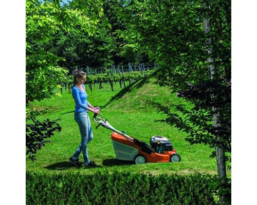 Газонокосилка бензиновая STIHL RM 650 VS самоходная