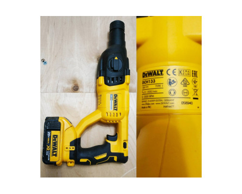 Бесщеточный перфоратор DEWALT DCH133N