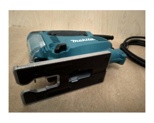 Электролобзик Makita 4329