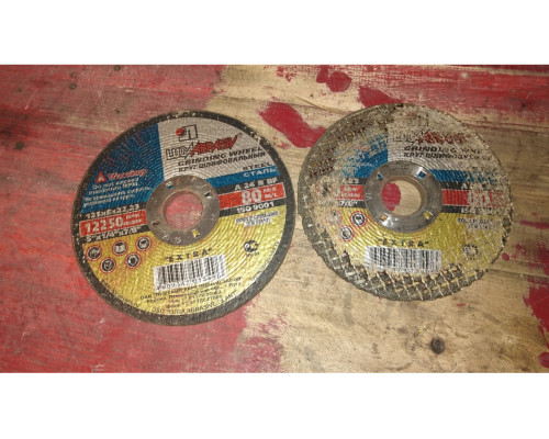 Круг шлифовальный абразивный по металлу 125x6x22.23 мм Луга 3650-125-06