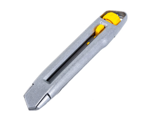 Нож INTERLOCK 18 мм Stanley 0-10-018