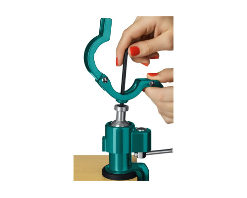Шарнирно-поворотные тиски KRAFTOOL Precision 75 мм 32711-75 Шарнирно-поворотные тиски KRAFTOOL Precision 75 мм 32711-75