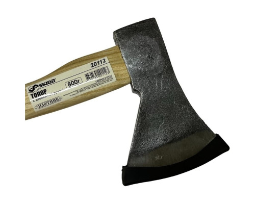Топор SKRAB 800г с деревянной ручкой ПЛОТНИК 20112